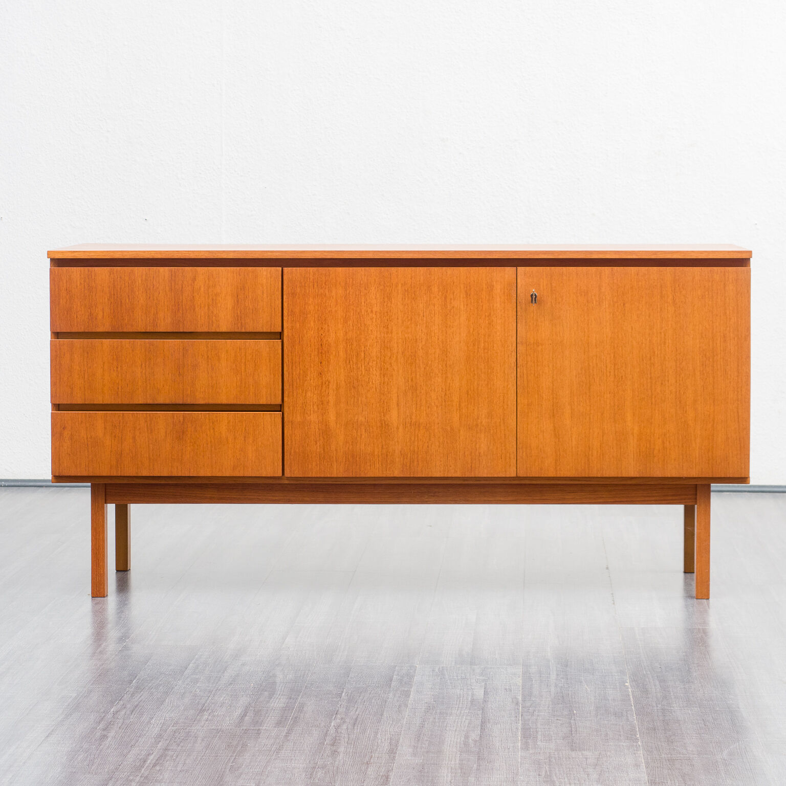 Enfilade années 60, teck, 149cm