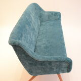 Seat 50's blue duck