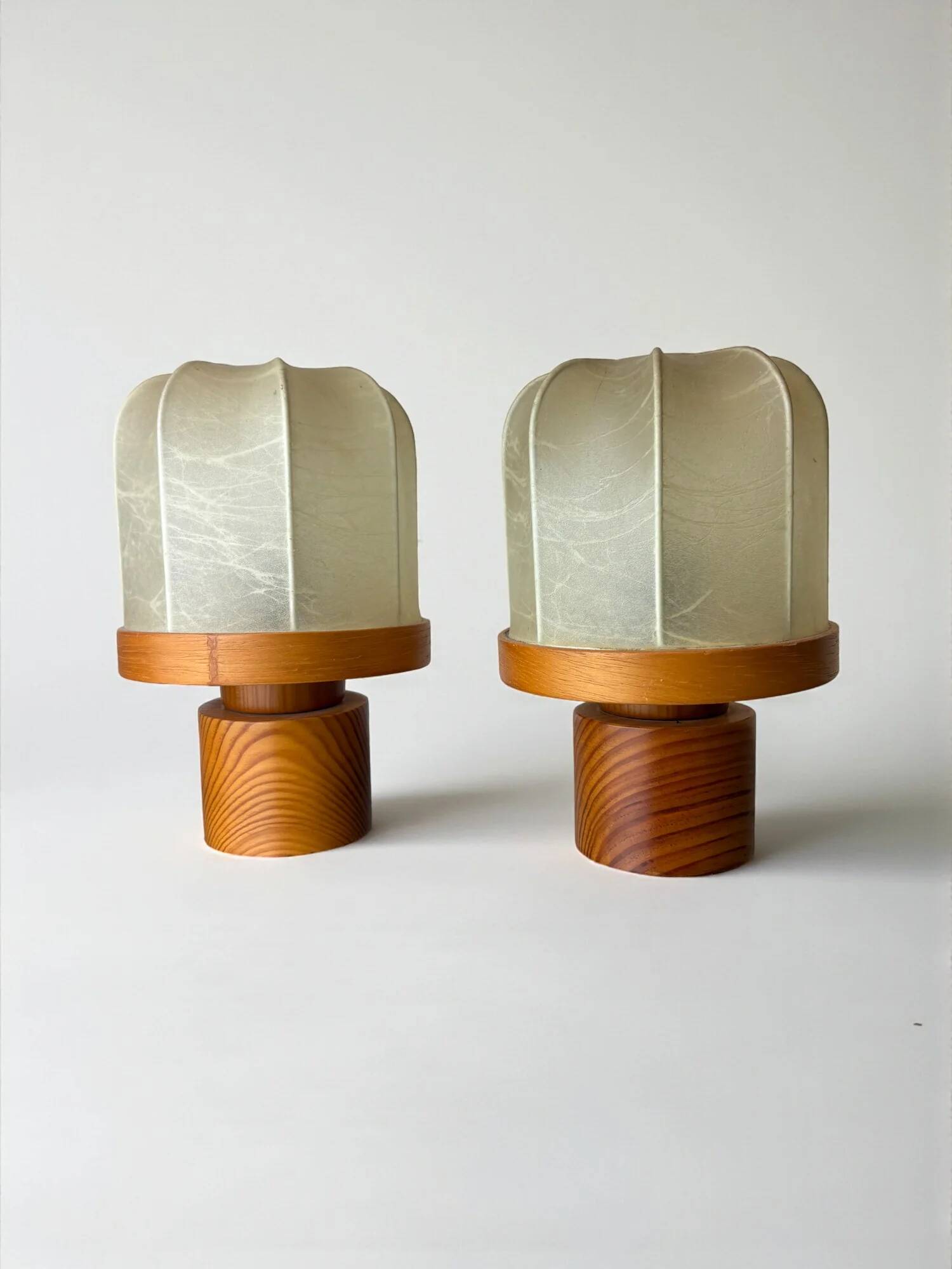 Pair of cocoon table lamps with pine, Italy, 1970s