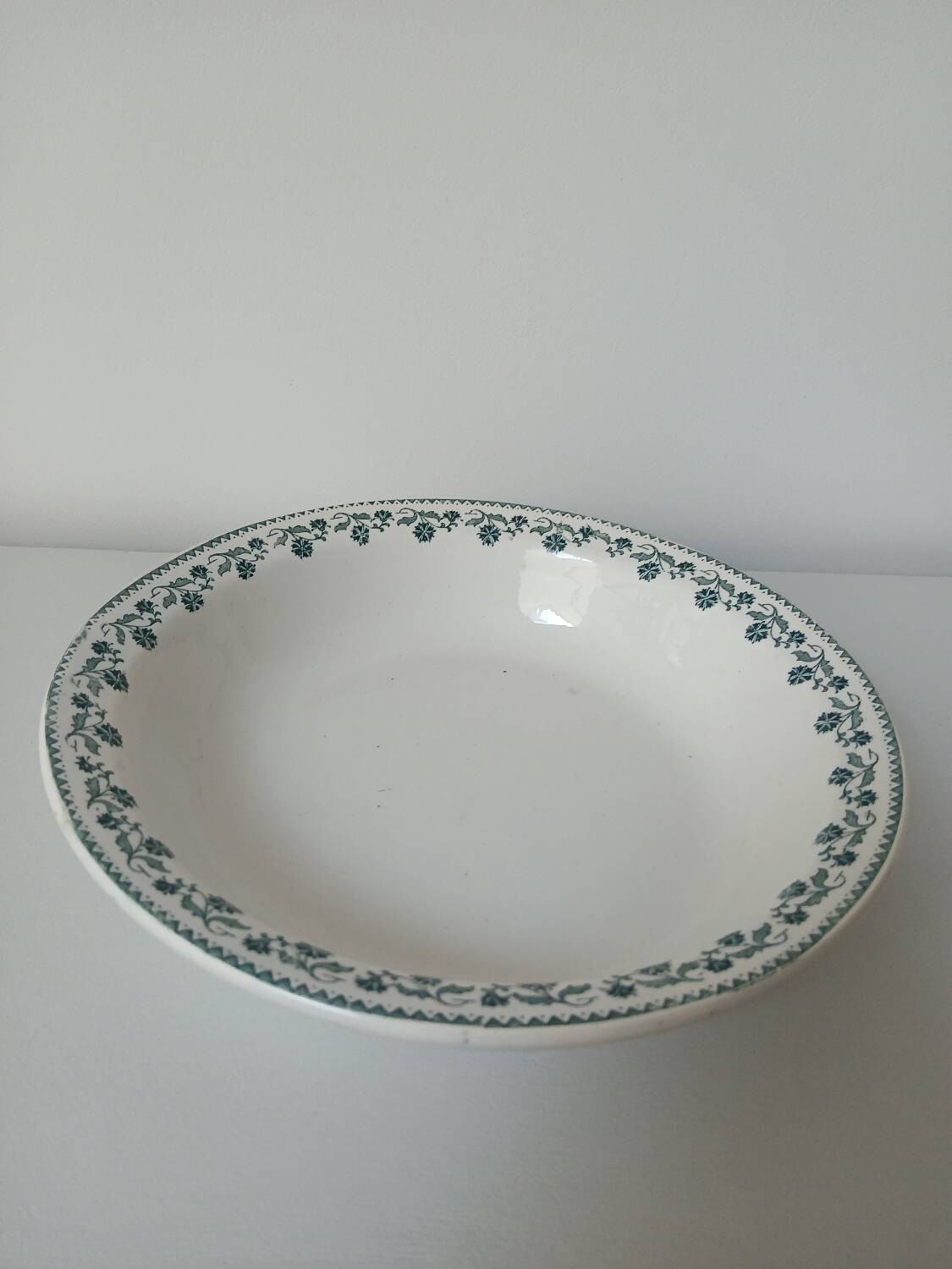 Round dish Moulin des Loups, Georgette model