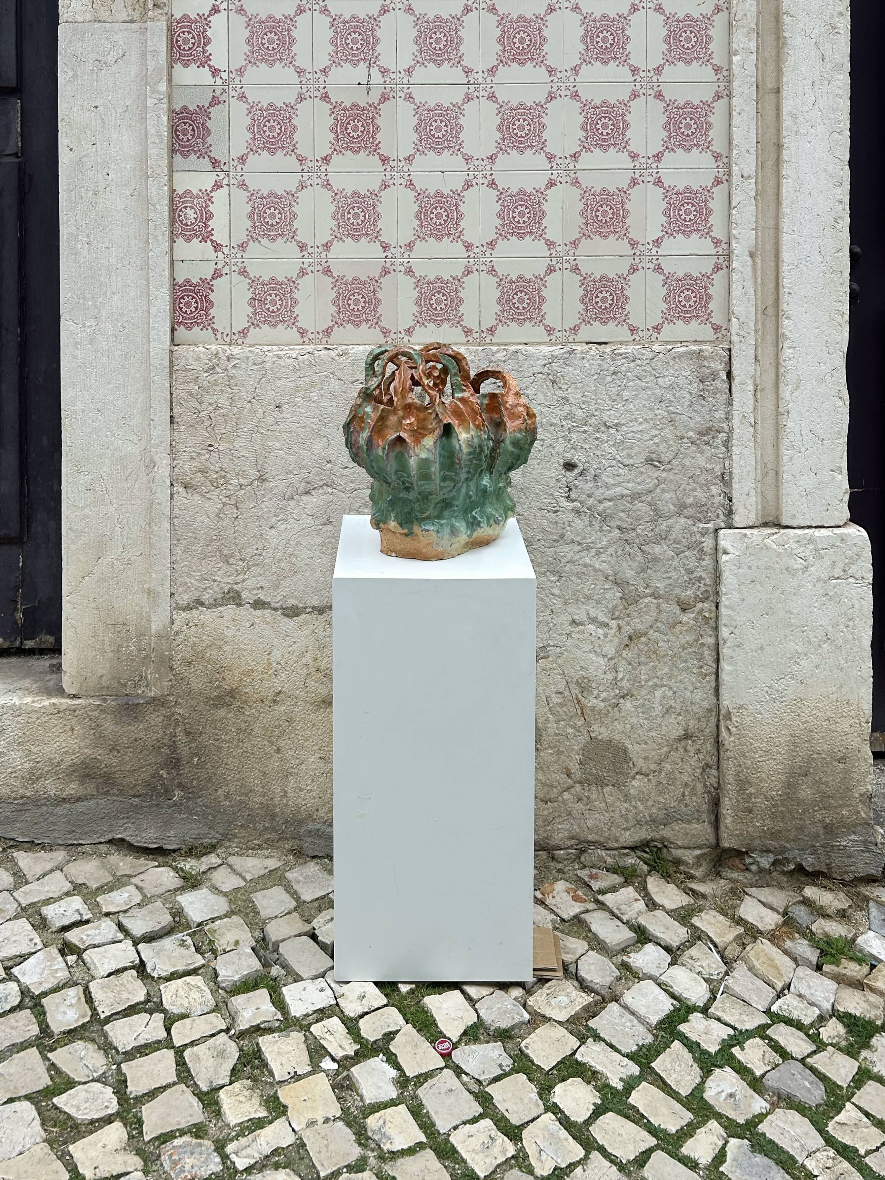Table vase 'Caravela', created by the Portuguese artist Clara Rêgo.