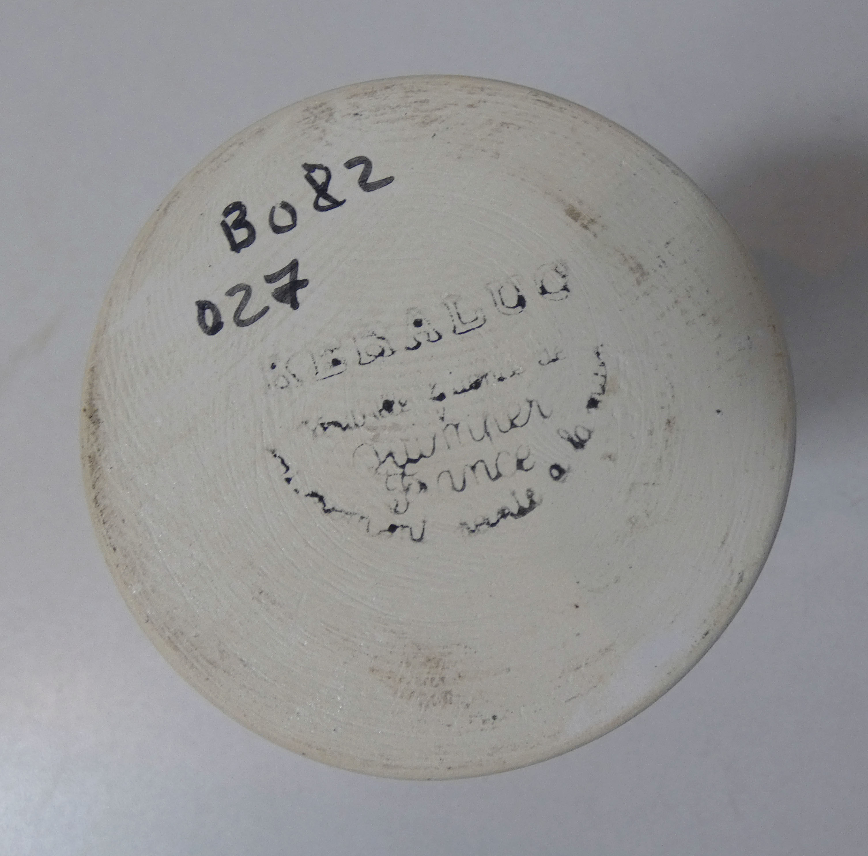 Quimper signed Keraluc 2 vases