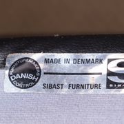 6 Danish chairs in teak and new skai, model 418 Arne Vodder 1960.