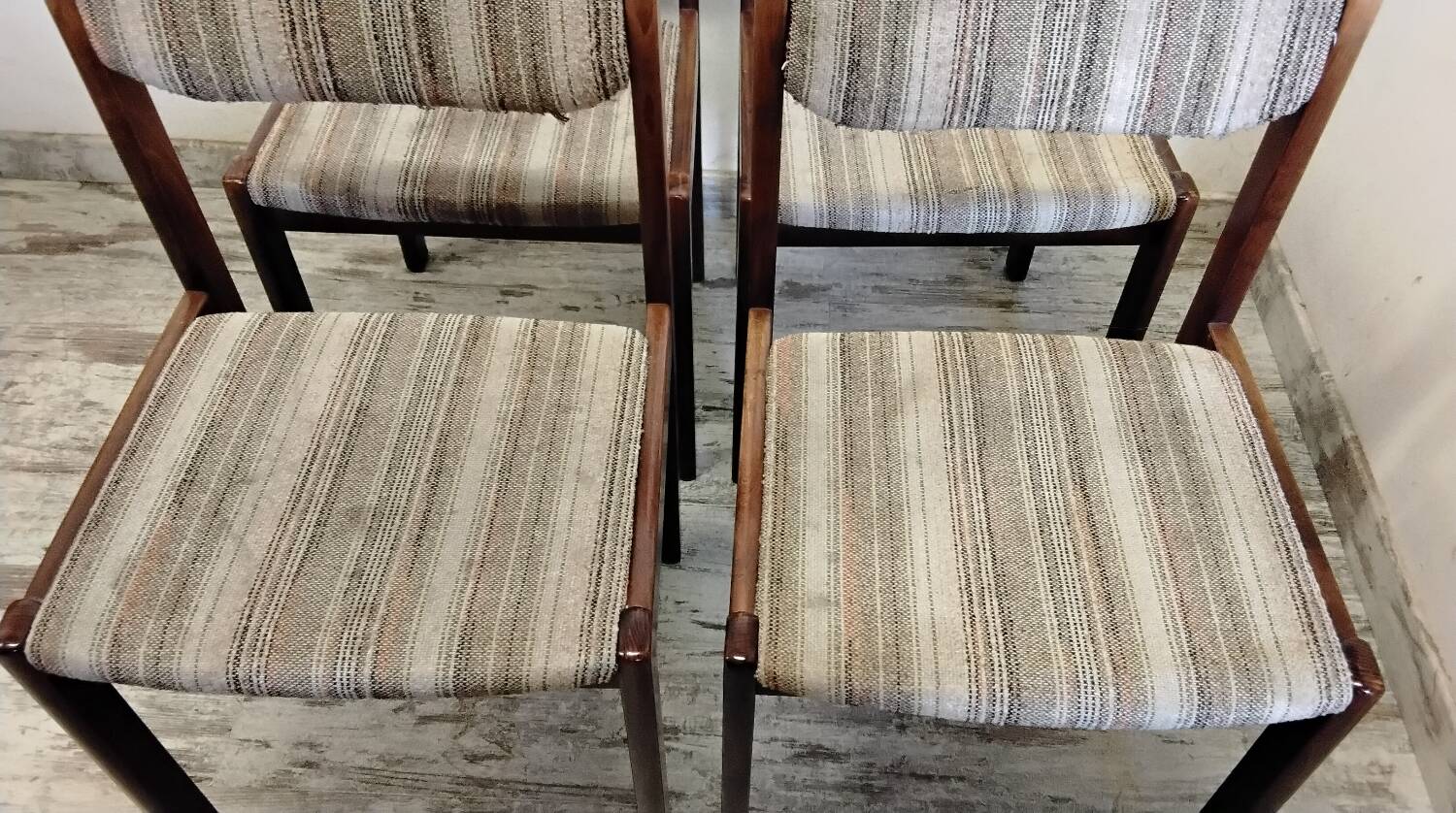 4 vintage Scandinavian style chairs