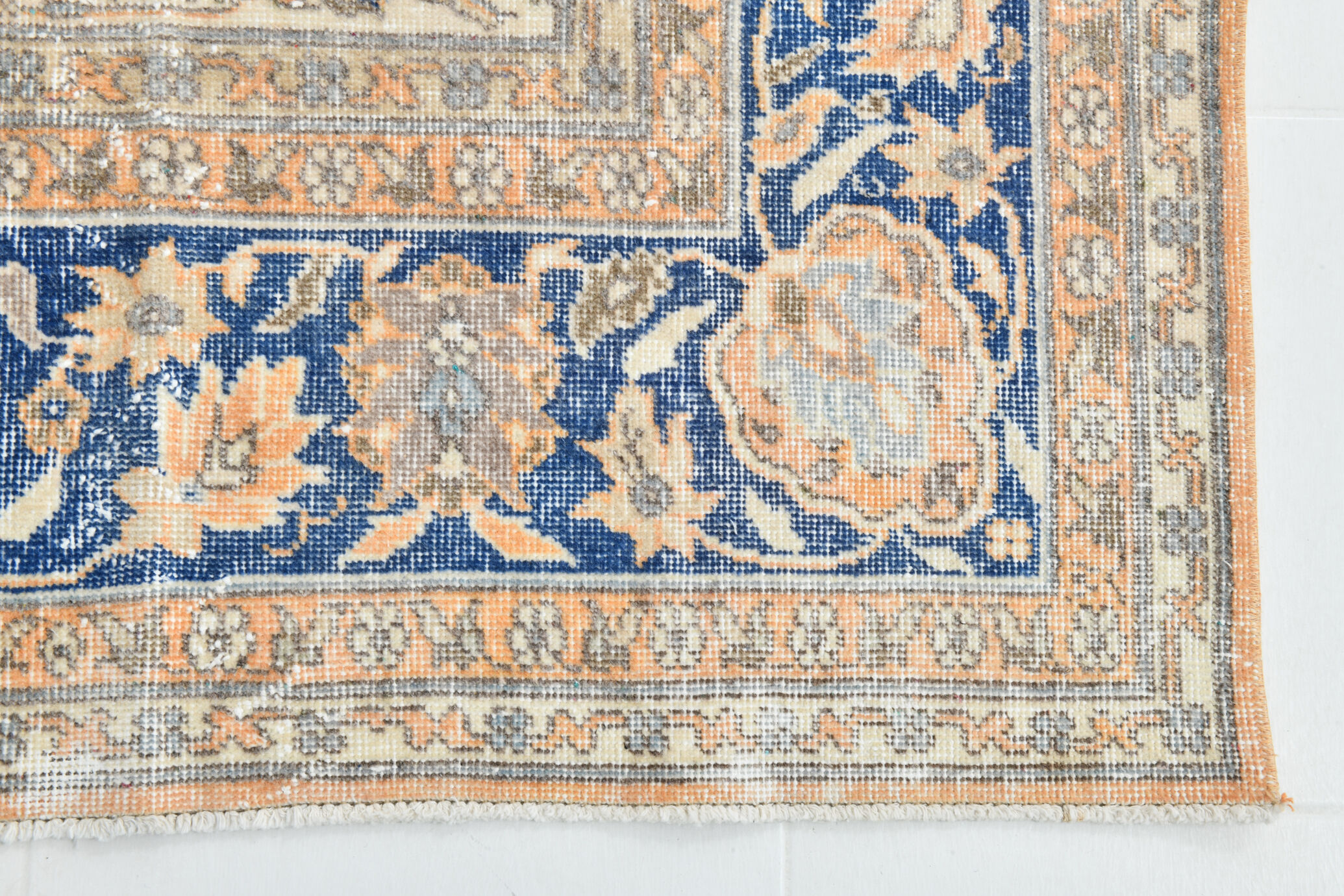 Oriental madallion persian rug 258x356cm