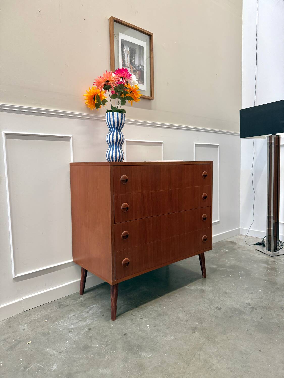 Scandinavian chest of drawers with compass feet