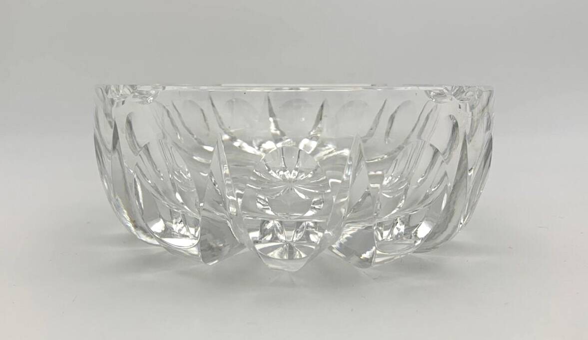 Vintage Saint Louis crystal ashtray, Ambassador model