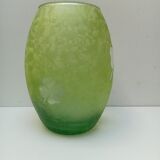 Vase vert décor trèfles