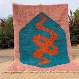 Berber Moroccan rug decorated 200cm x 300cm