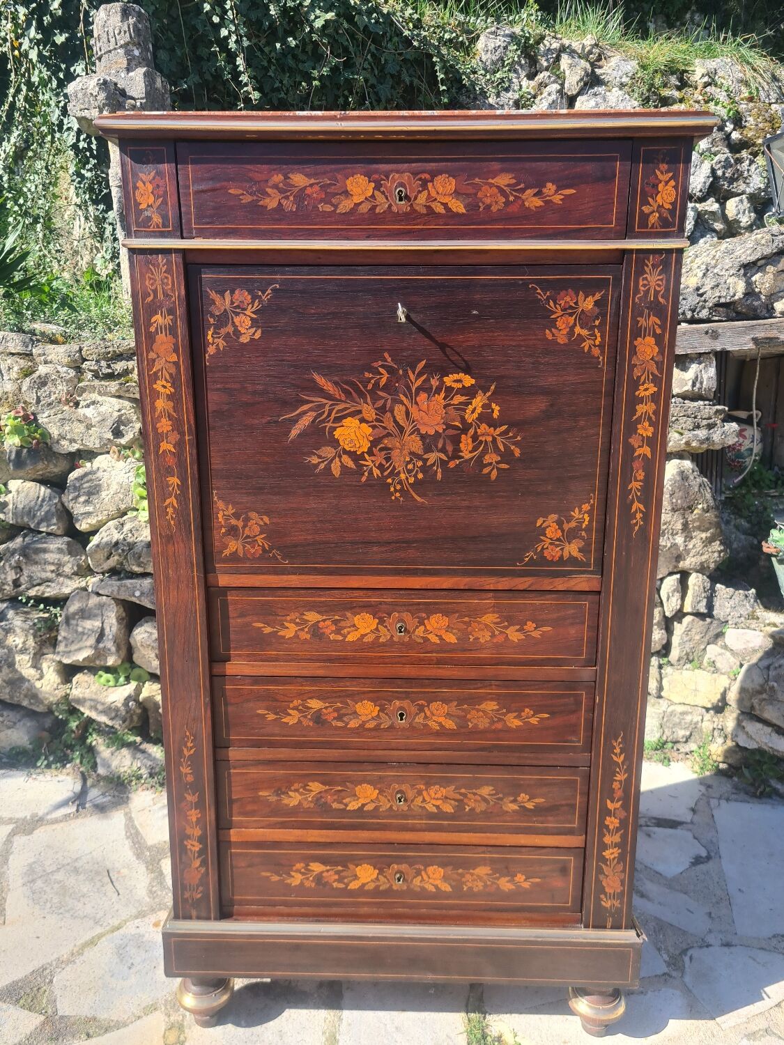 Rosewood lady's secretary