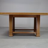 Husser 615 dining table by Frank Lloyd Wright produced by Cassina