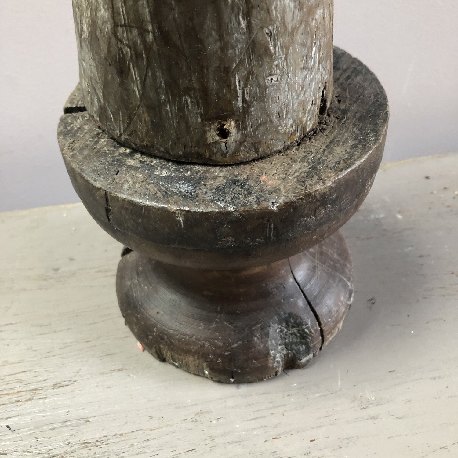 Wooden giraffe sculpture