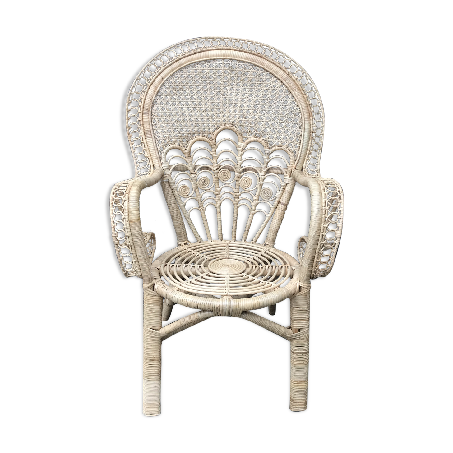 Armchair in rattan spirit "Emanuelle".