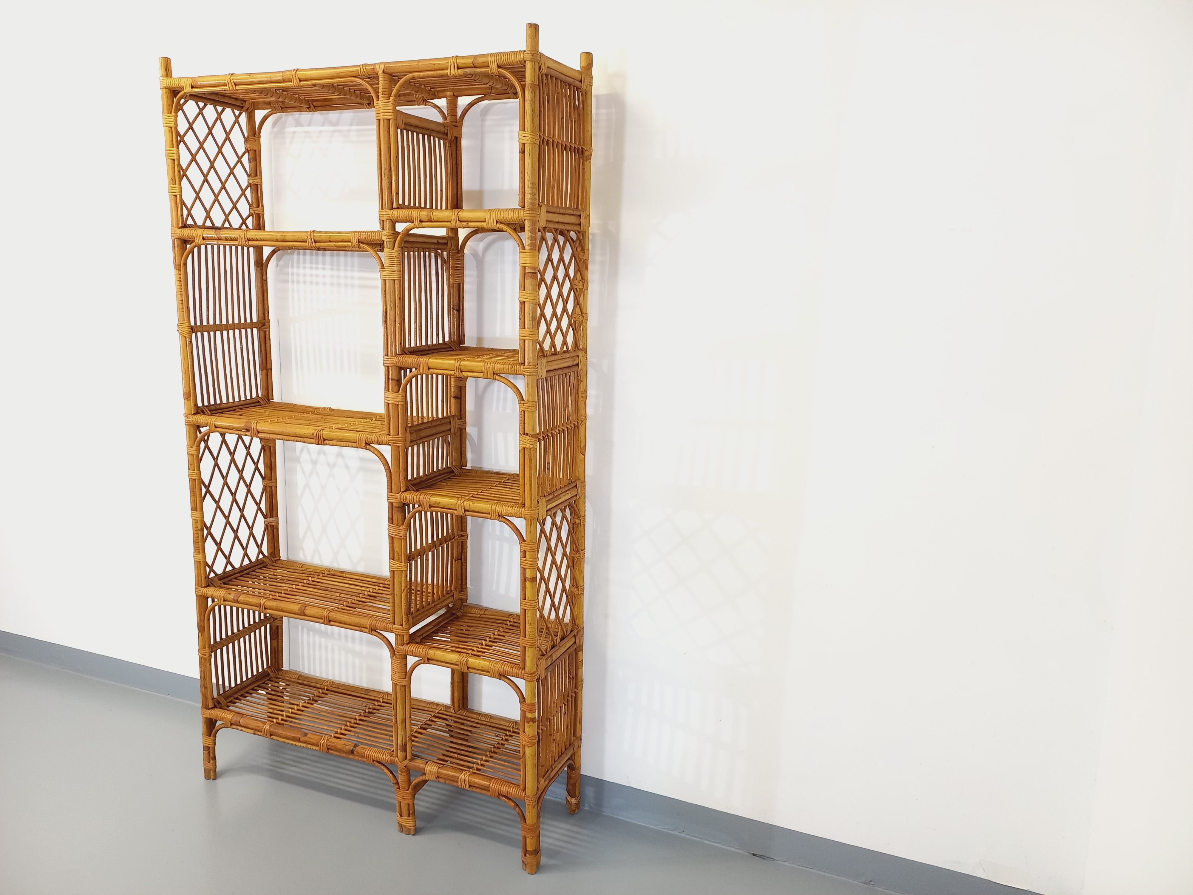 Bookcase vintage rattan shelf from the 60s