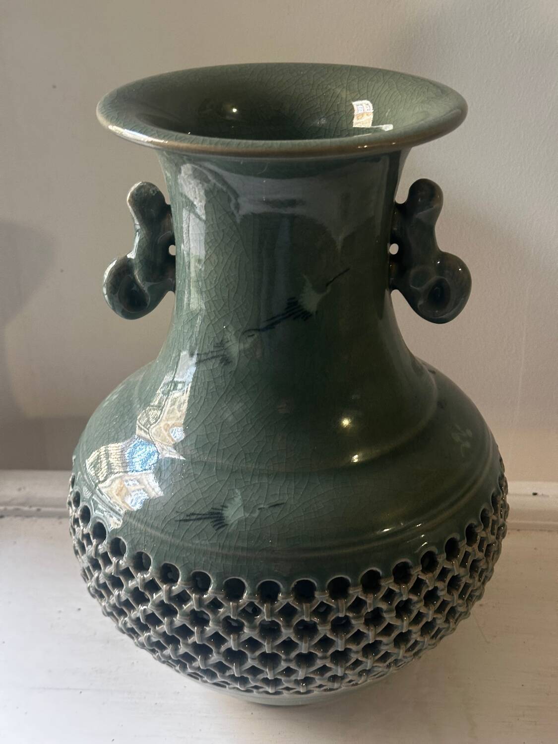 Celadon vase with openwork cranes H 29 cm