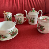 Lunch teapot, jars and jam