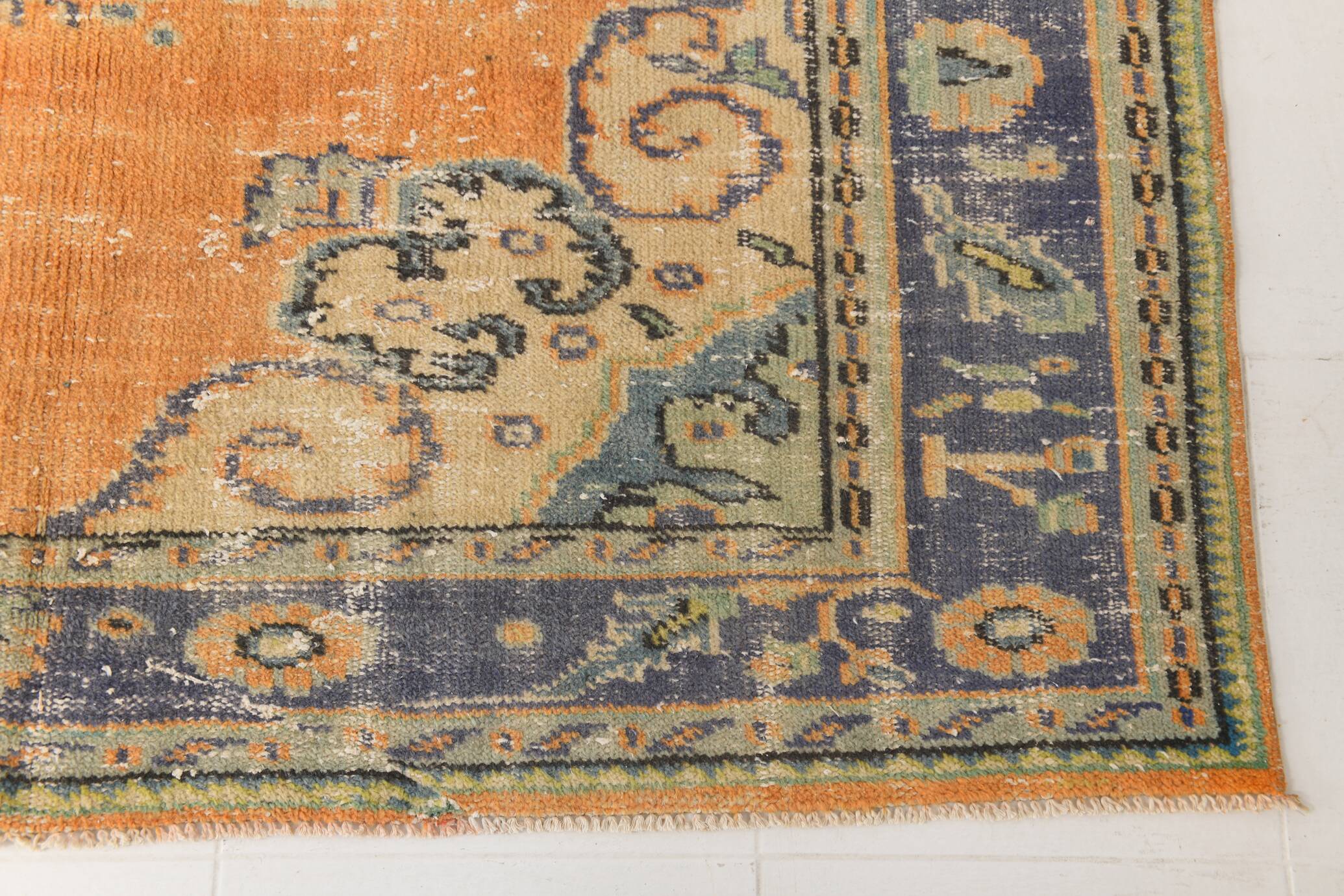 6x9 Pumpkin Orange Turkish Vintage Rug, 187x271 Cm
