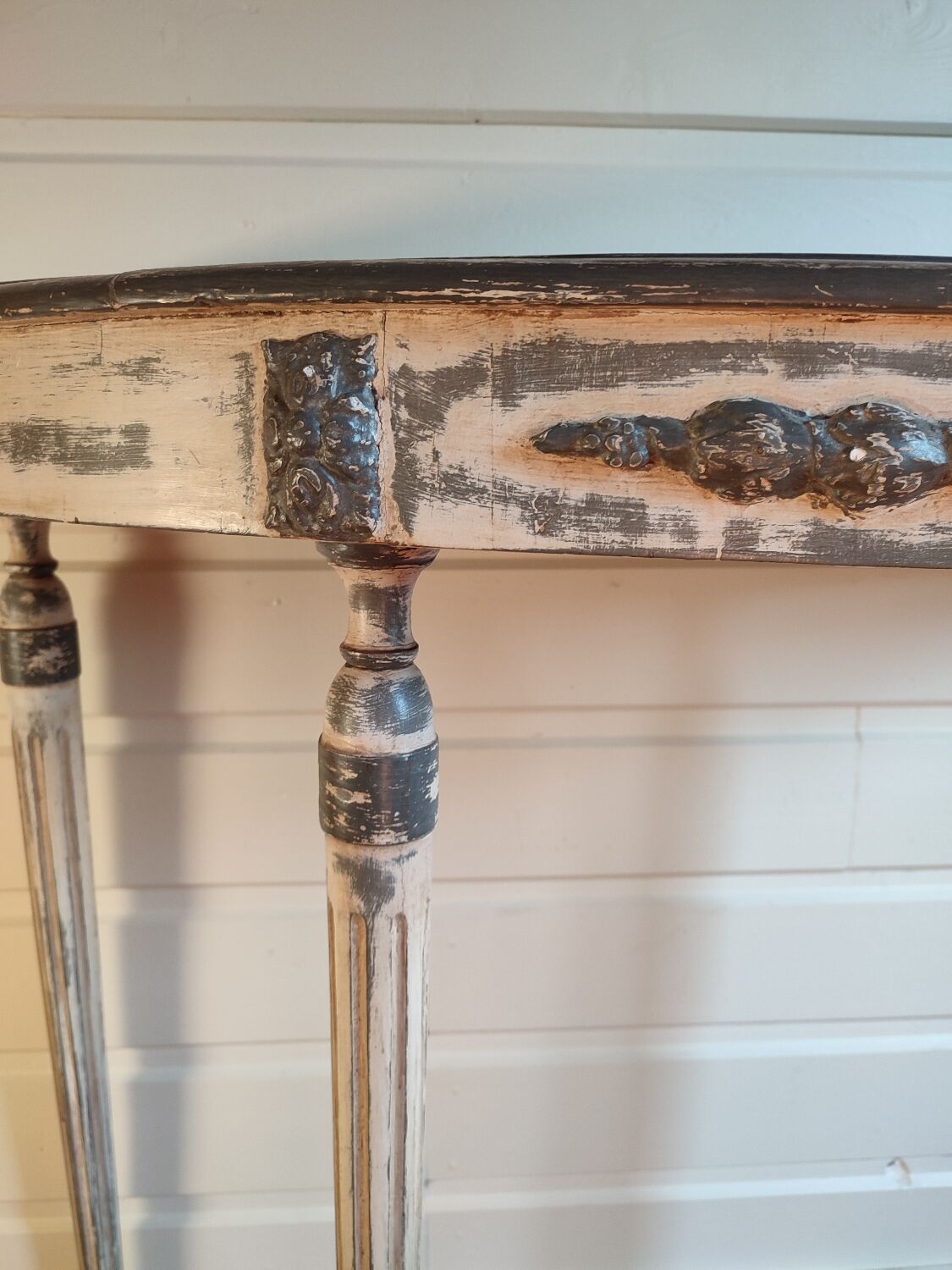 Console Louis XVI