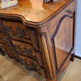 Chest of drawers with walnut drawers