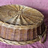 Wicker basket with 2 vintage handles