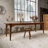 Farmhouse table with spindle legs 2.50m