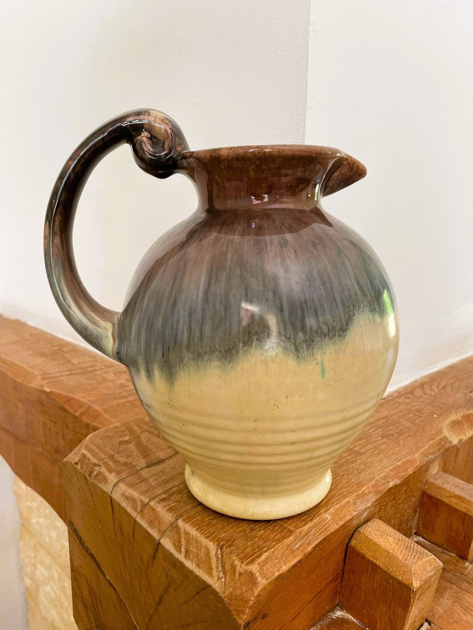 Ceramic pitcher / carafe