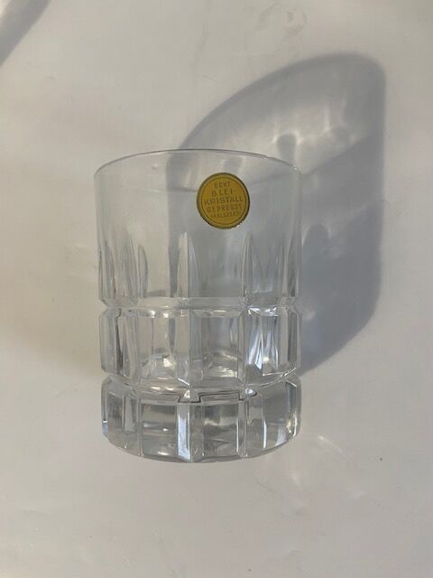 Crystal whisky service