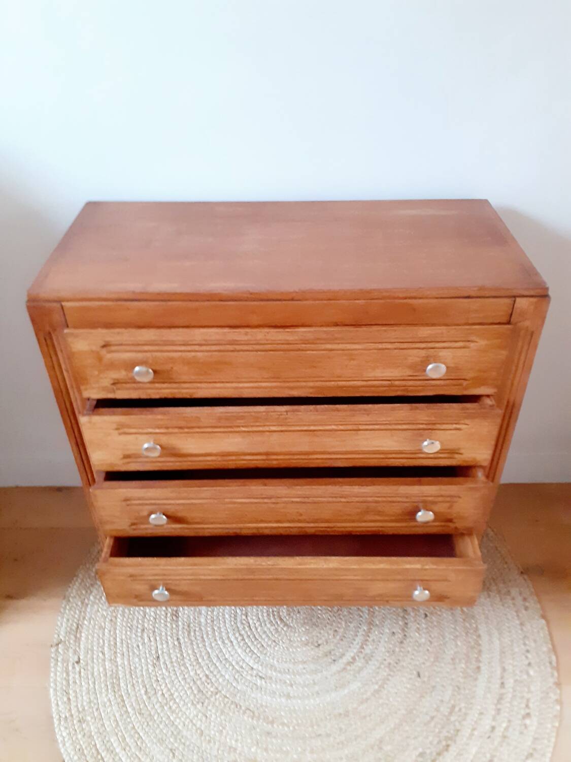 Vintage oak chest of drawers
