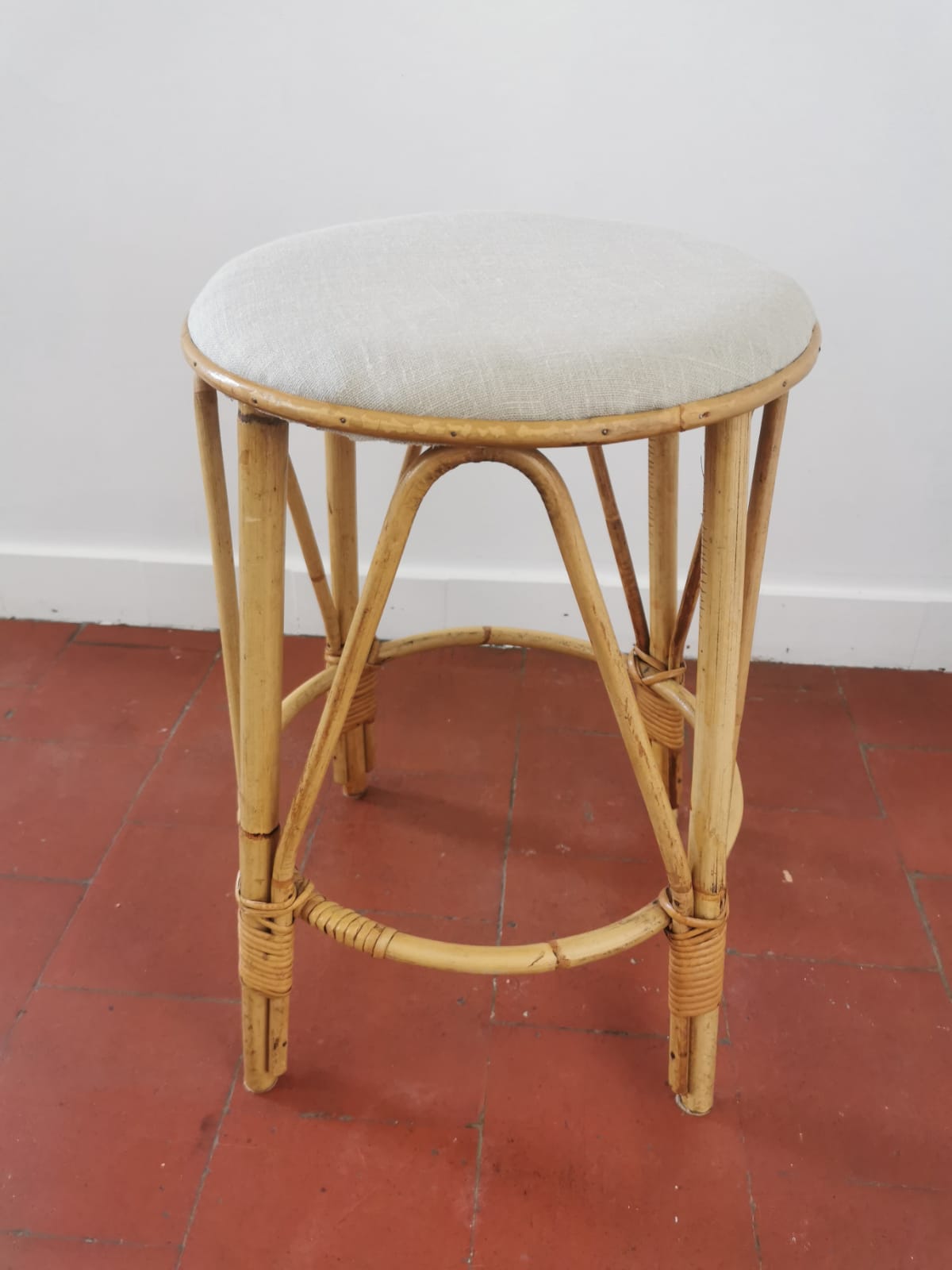 Rattan stool
