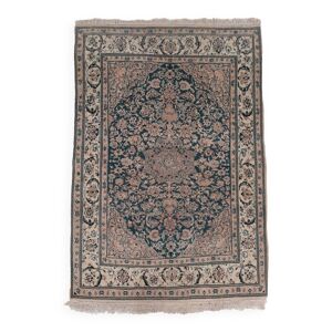 Tapis naïn pakistanais fait main