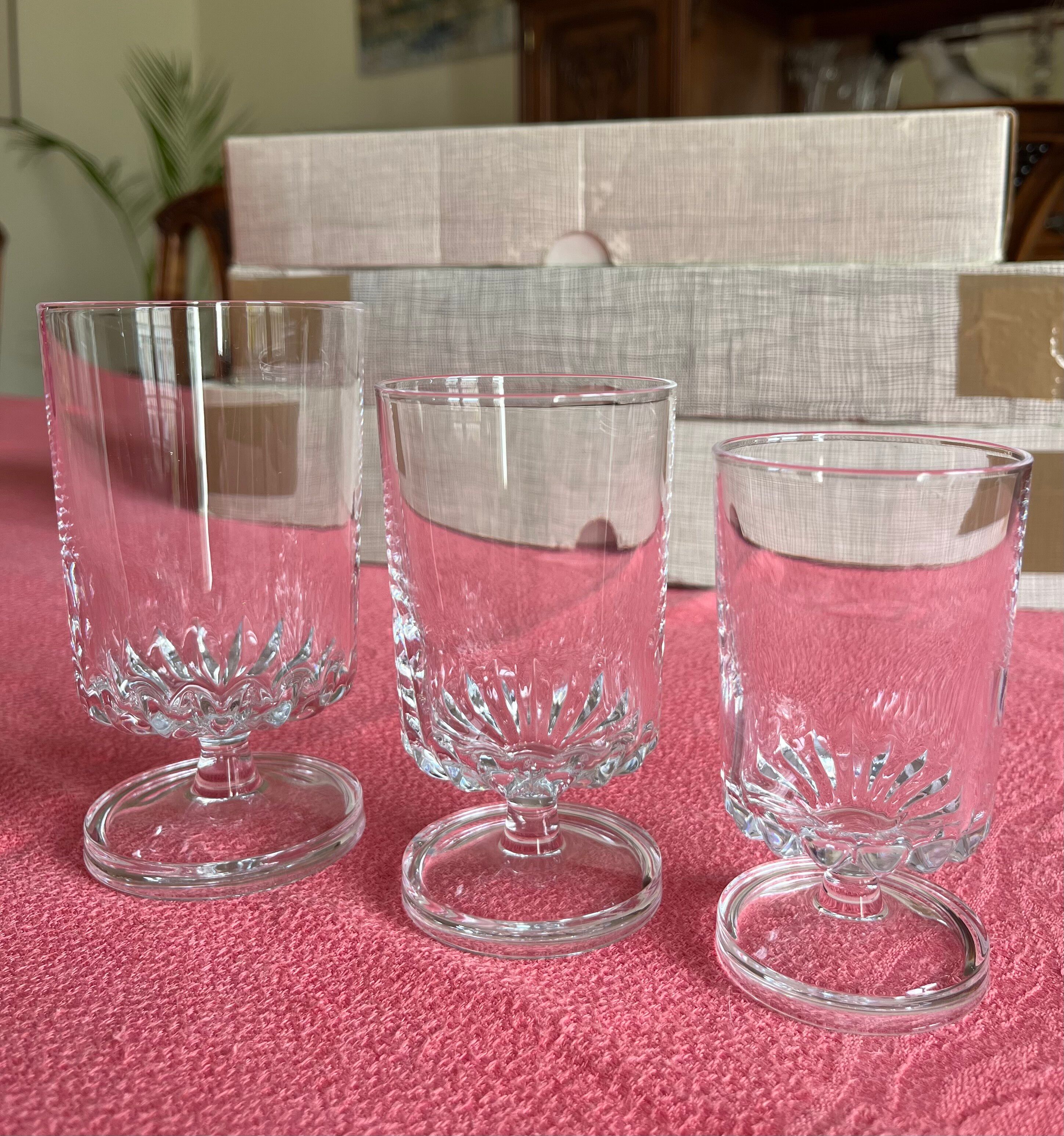 Service of 3x6 "Élysée" crystal glasses from Arques.
