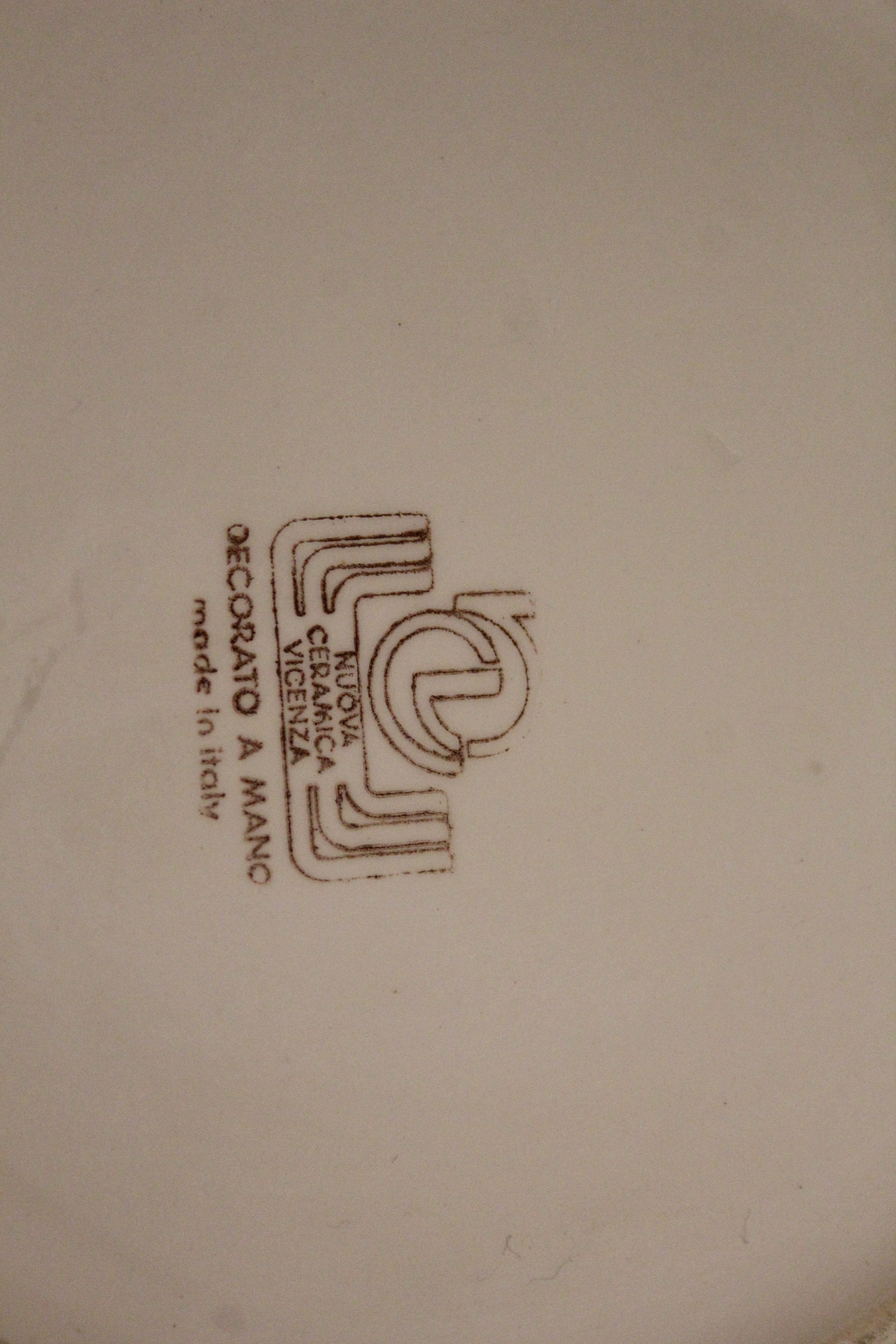 Pair of Vicentina ceramic vases, hand-decorated, Italy 1970'