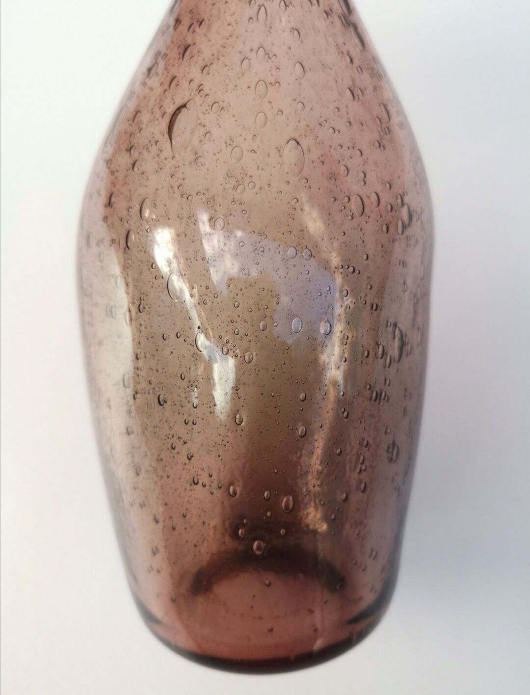 Bottle / decanter in biot bubbled glass