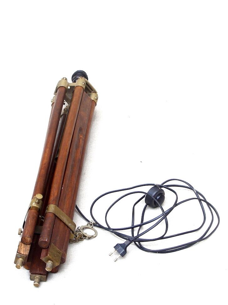 Wooden and brass tripod lamppost
