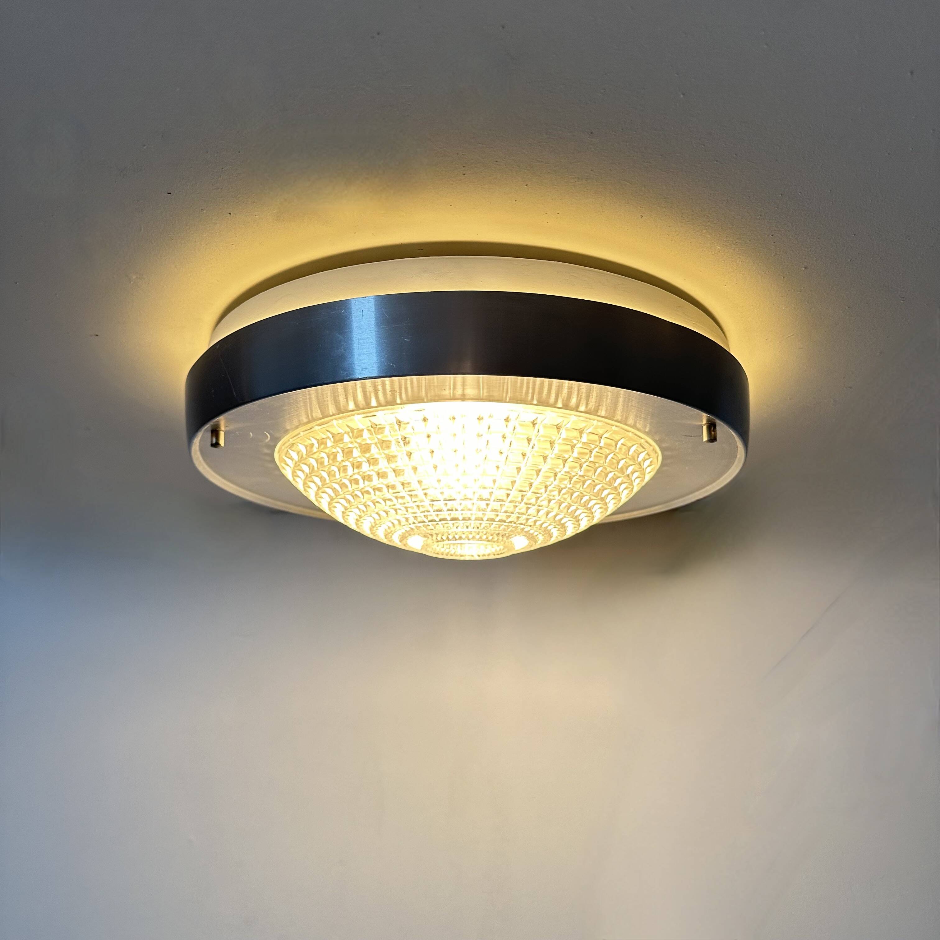 Raak Flush mount ceiling lamp B-1043 , 1970s Ufo space age
