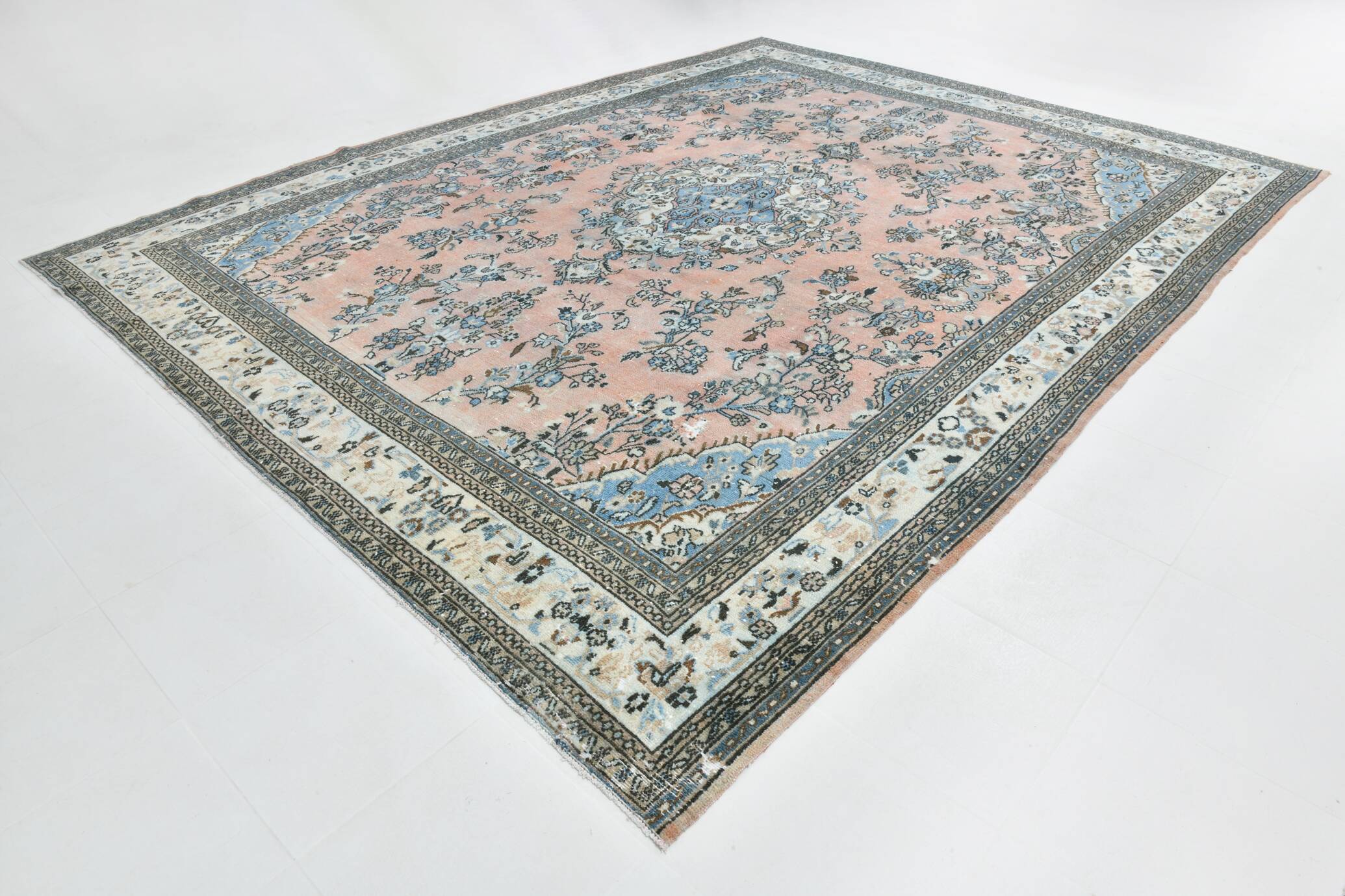 Salmon & Blue Classic Persian Rug, 318x410Cm