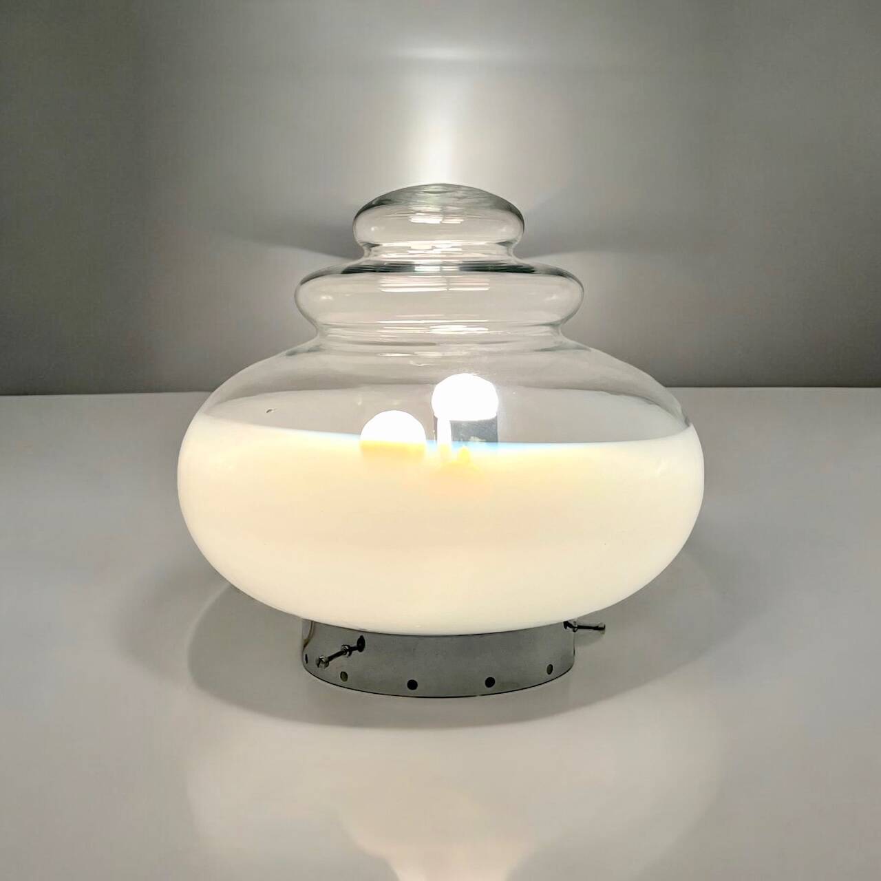 Large space age ufo table lamp in chrome metal, 1960s