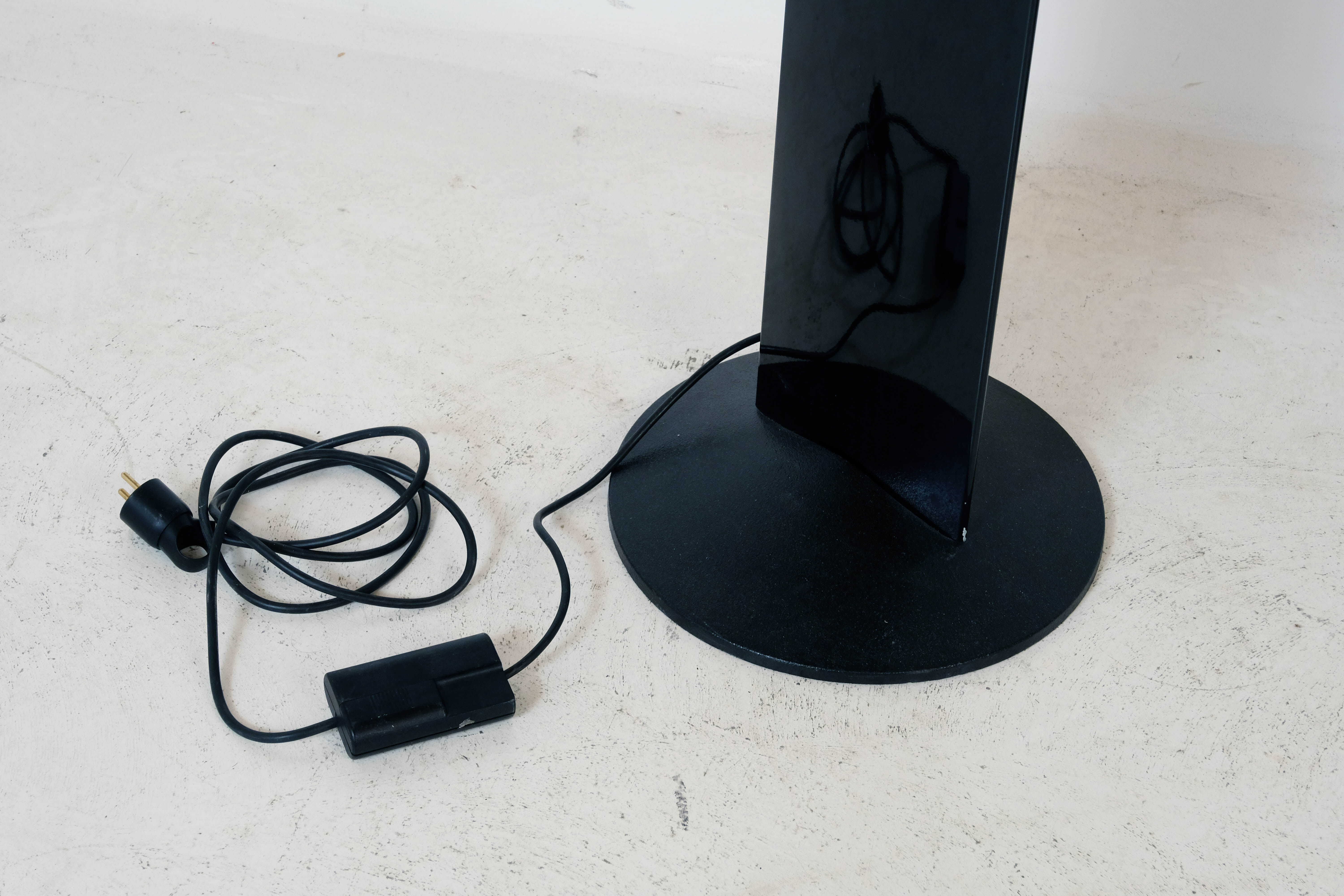 Pair of "Adonis" floor lamps by Gianfranco Frattini for Luci 1987