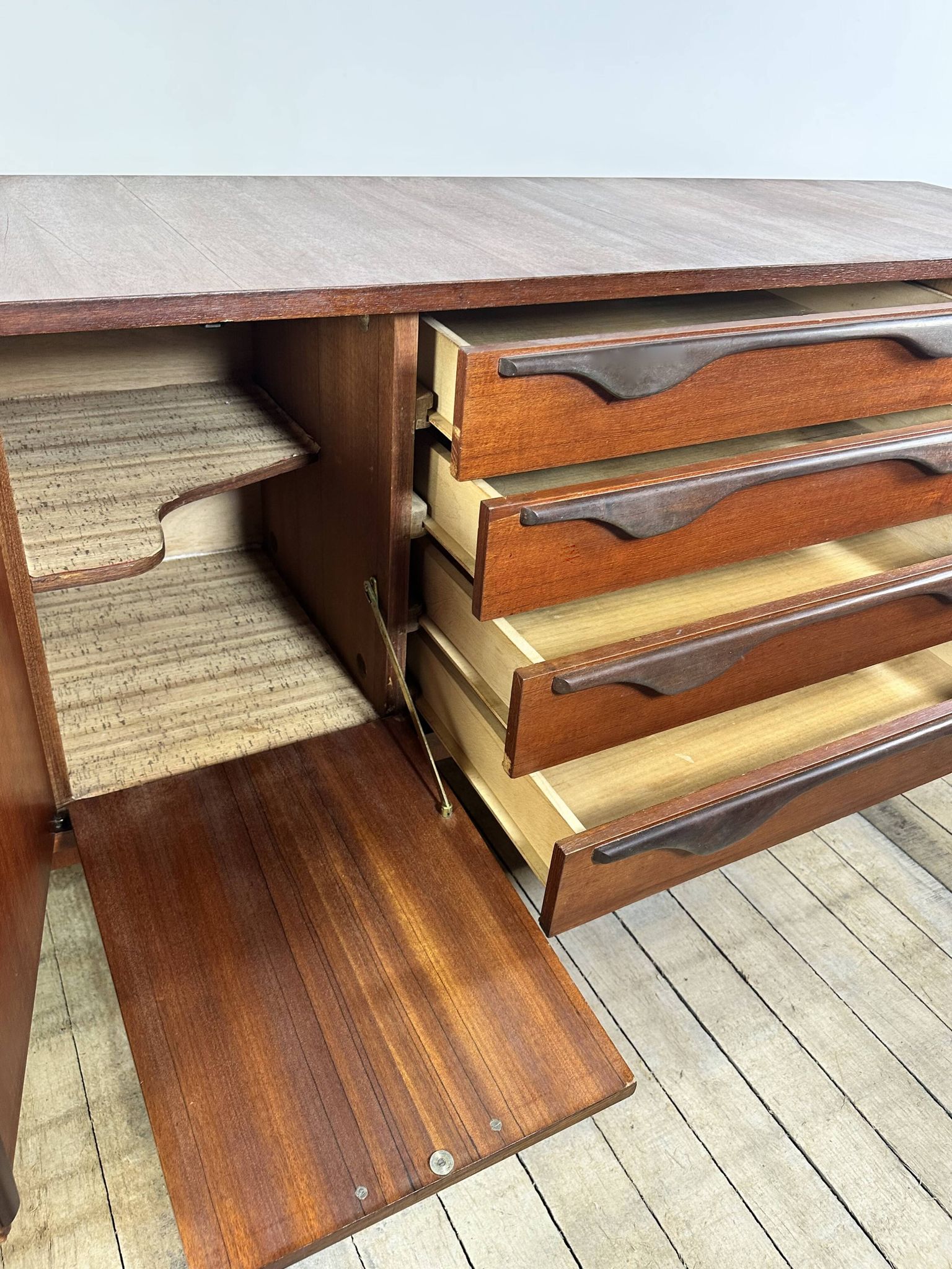 Vintage teak sideboard by Jentique furniture 1960