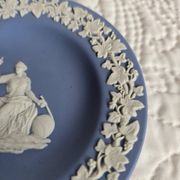 Service thé Wedgwood en biscuit bleu et blanc