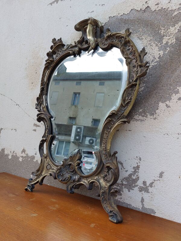 Miroir biseauté en bronze Louis XV 19ème