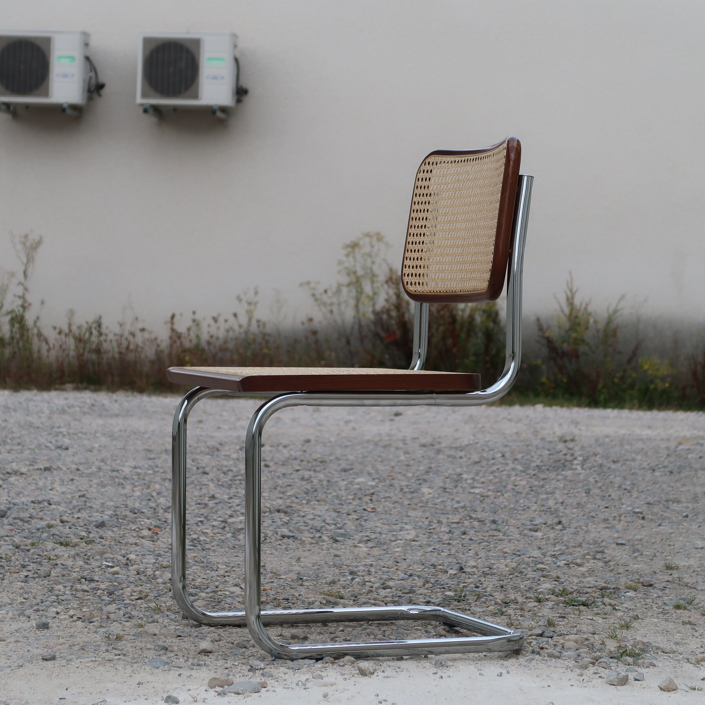 Chaise B32 de Marcel Breuer