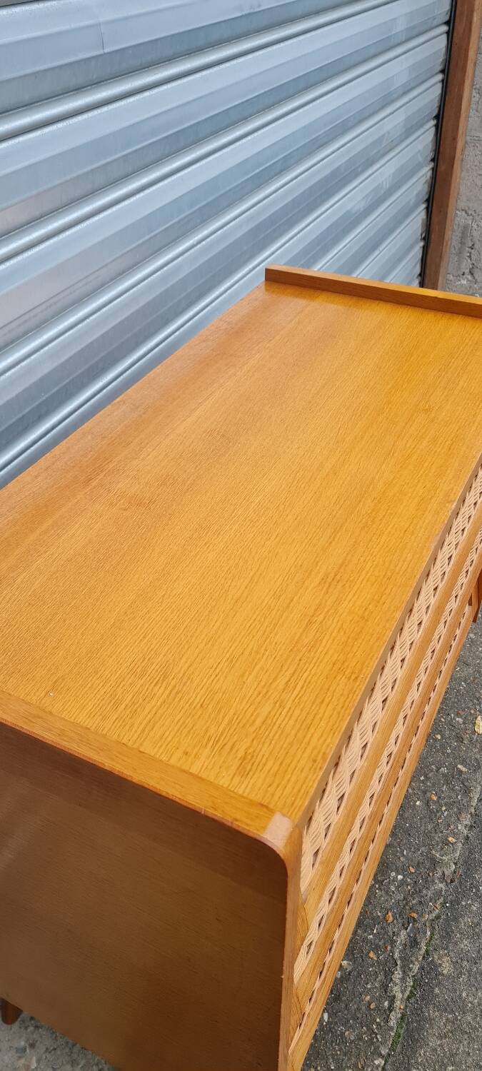 Vintage chest of drawers with compass and rattan foot