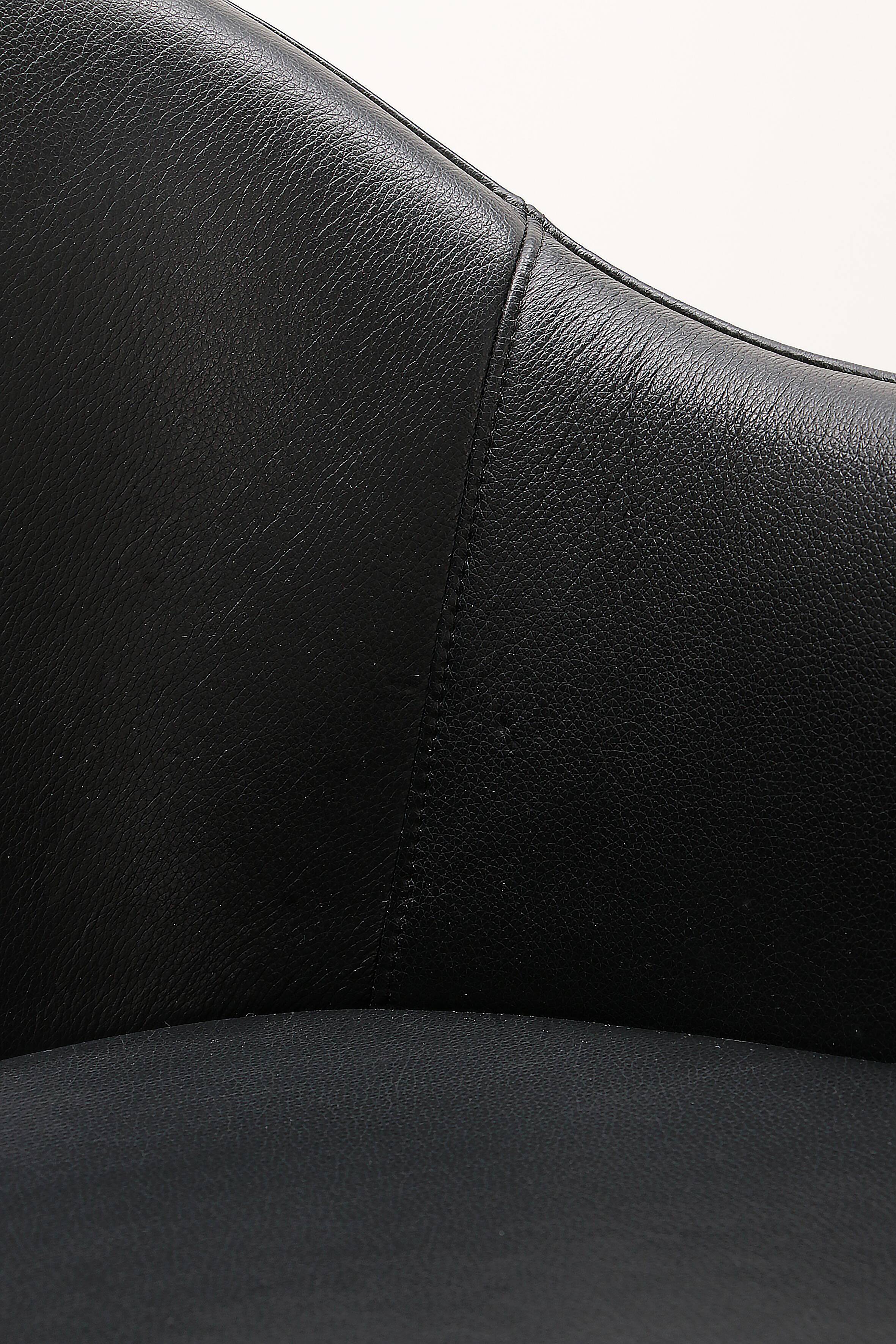 Vitra softshell office chair design by Ronan & Erwan Bouroullec.