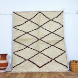 Handmade moroccan berber rug 176 x 152 cm