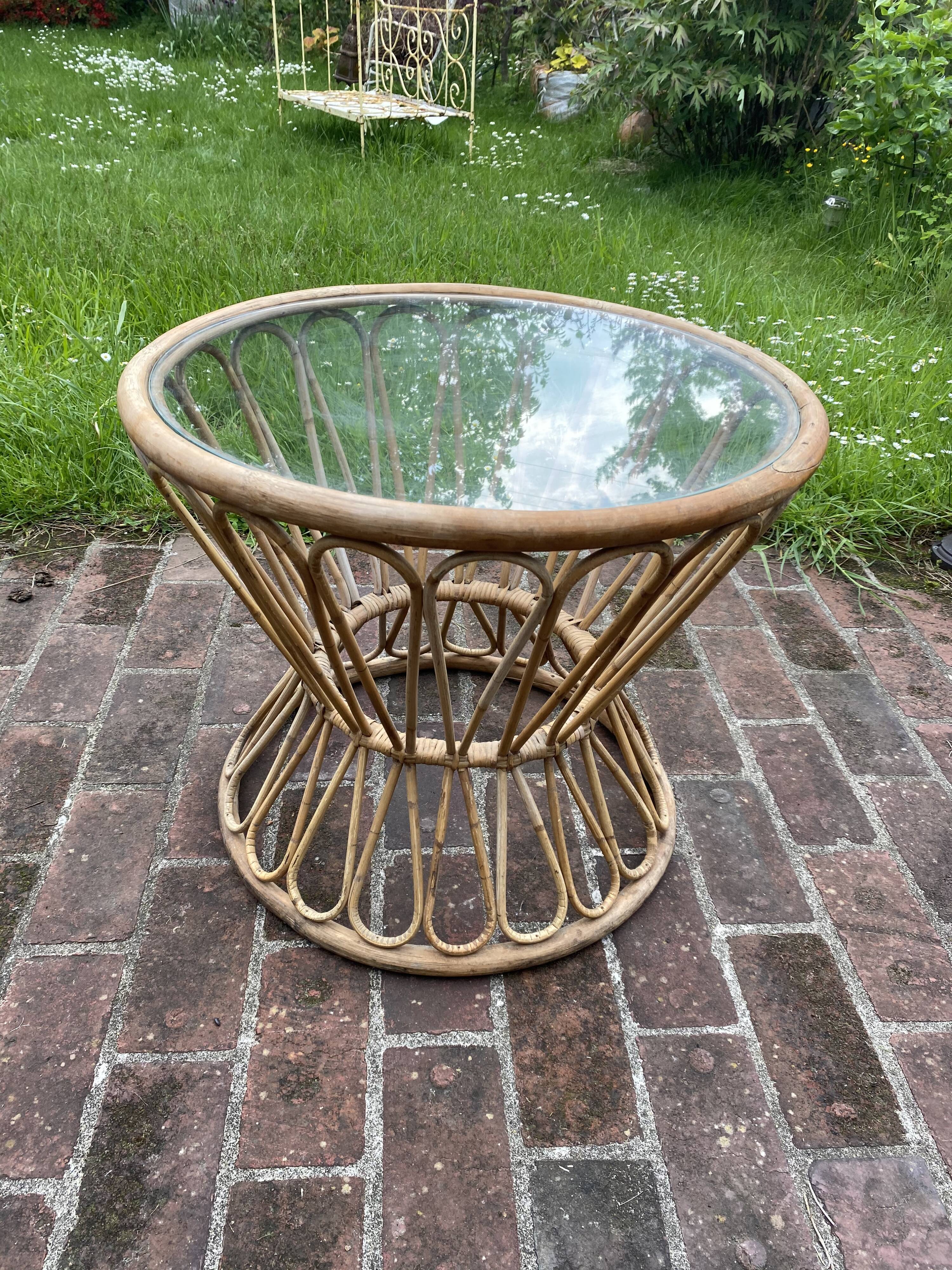 Rattan coffee table and glass top