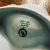 Porcelain serving dish