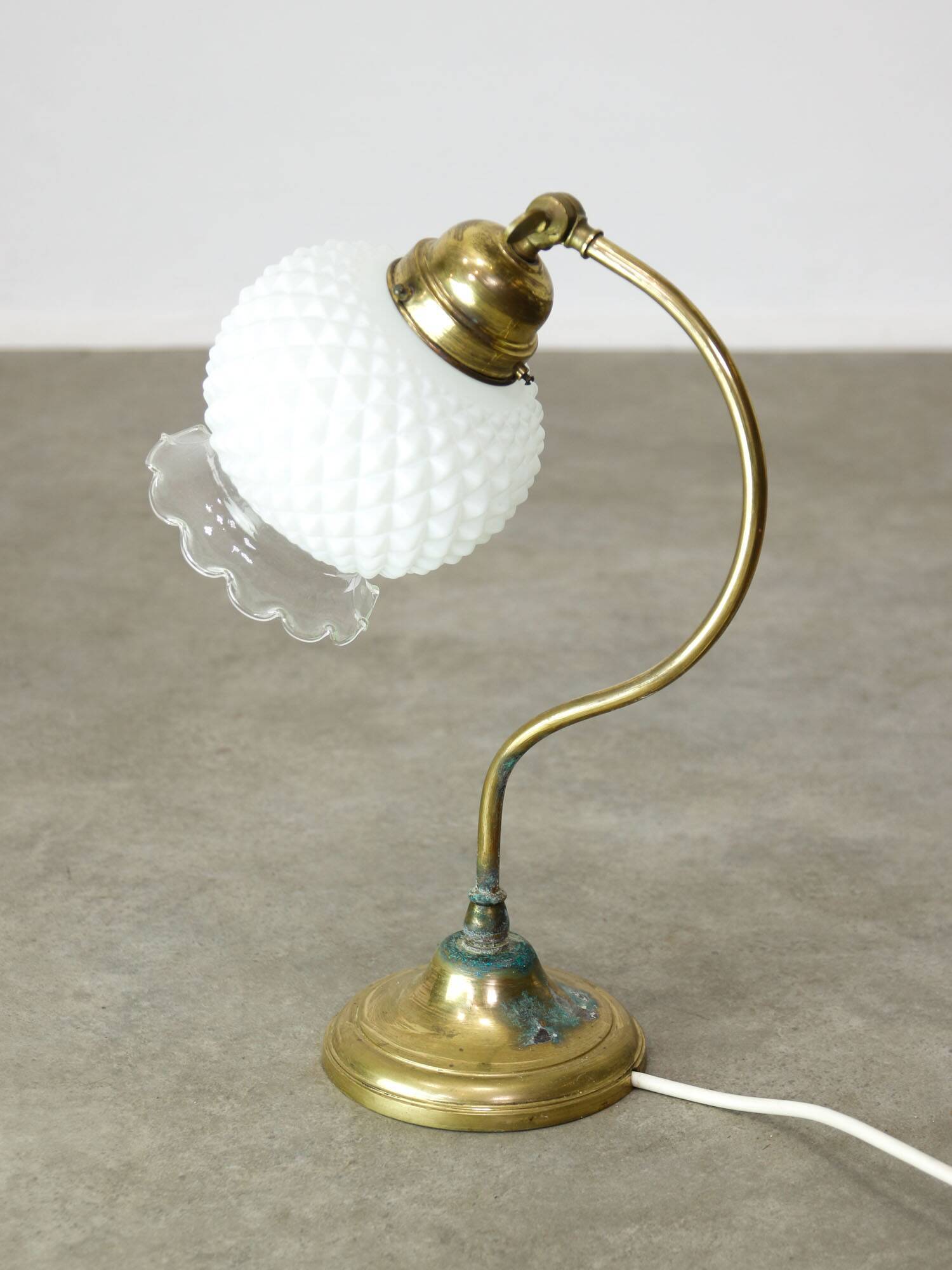 Mid Century Italian Table Lamp in Brass and Etched Glass
