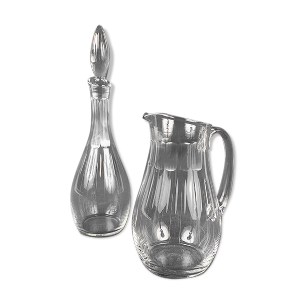 Ensemble composé d’une carafe et d’un broc en cristal du même modèle