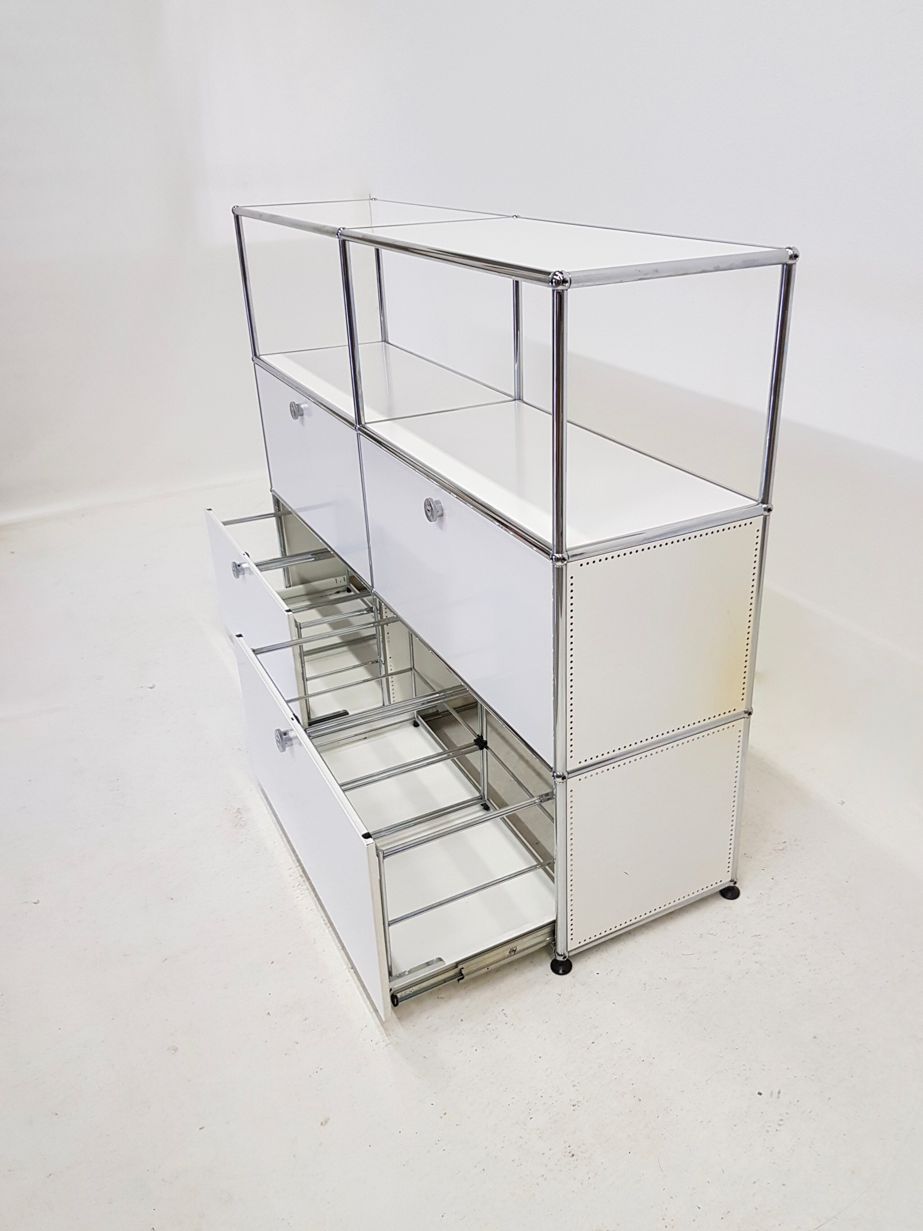 USM haller white furniture - highboard with 4 hatch doors